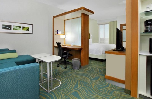 Addicks Apartment | Perla Park Ten located in Katy Houston, short term & Long-term stays.