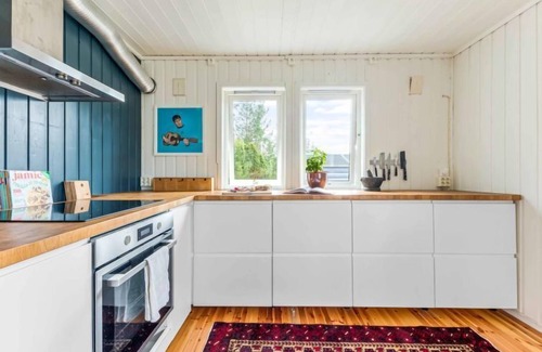 Hoyanger House | Pernilles hytte by Interhome