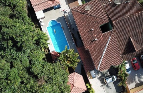 Quinta do Guarau House | PERUIBE -PRAIA DO GUARAÚ/JUREIA - 6-SUITES - 20-PEOPLE.
