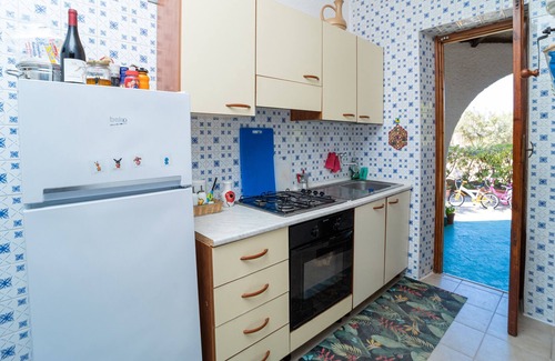 Campobello di Mazara Villa | Pet-Friendly Villa Capo Granitola with Sea View, Garden & A/C