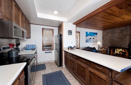 Purgatory Condo | Pet Friendly - Affordable Ski in/Ski Out Condo - New Furniture - Views & Deck
