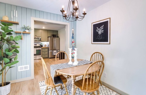 Moody House | Pet-Friendly Alabama Retreat w/Deck & Patio!