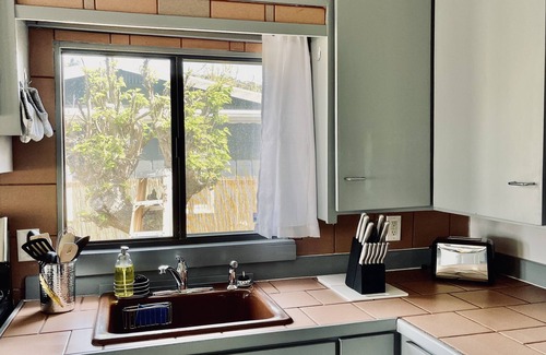 Oakland Apartment | Pet- Friendly, apartment in Oakland