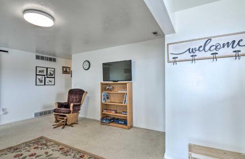Sevier County House | Pet-Friendly Aurora House with Mountain Views!