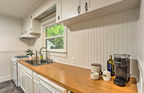 Baker City House | Pet-Friendly Baker City Escape with Private Yard!