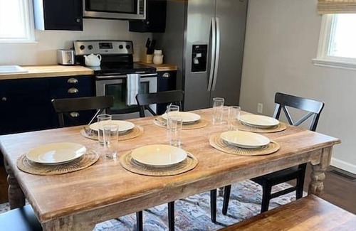 Union House | Pet friendly cottage located between the Ark & Creation Museum