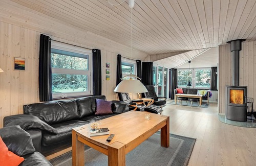 Vejers Strand House | Pet friendly home in Vejers Strand
