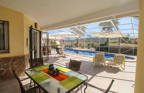 Arboleas House | Pet friendly home in ARBOLEAS