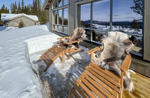 Sor-Fron House | Pet friendly home in Gålå with kitchen