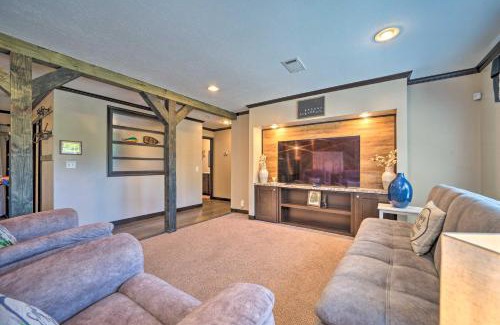 Broken Bow House | Pet-Friendly Home with Hot tub in Broken Bow!