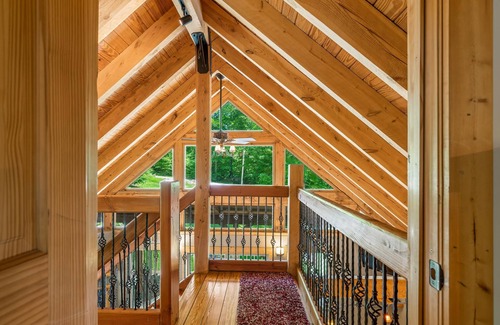 Unionville Cabin | Pet friendly, located by Lake Lemon