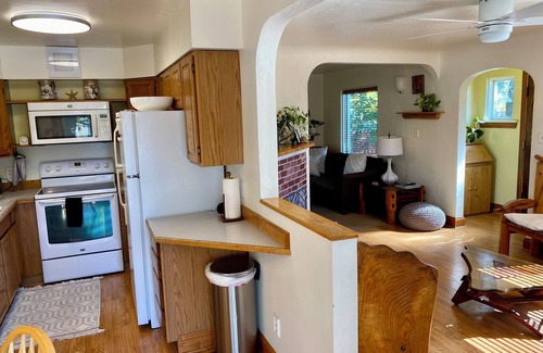 Rose Park House | Pet-Friendly Rose Park Bungalow + 1BR Apartment with Fully Fenced Yard!