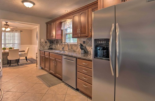 Spring House | Pet-Friendly Spring House & Apartment: Yard & Pool