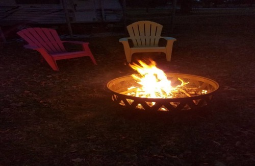 Westminster House | Pet Lovers Come "Glamp" On The Mini Farm!