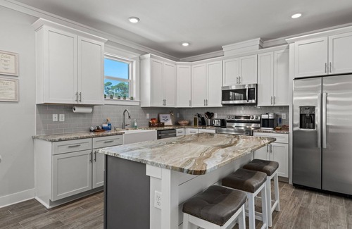 Cape San Blas House | Pet Paradise! Fenced Yard + Steps to Beach + Outdoor Shower + Beach Gear