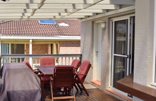South West Rocks House | Pete's Place. Well-appointed reburnished 2 storey house