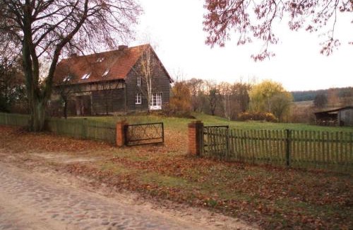 Metzelthin House | Peter Lassau Modern retreat