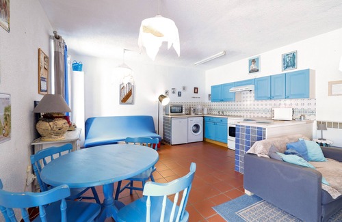 Cleguerec Cottage | Petite house 'L'épicerie' with shared pool, shared terrace and Wi-Fi