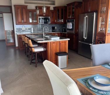 Panama Beach Villa | PHCondo Elegant,Lovely view