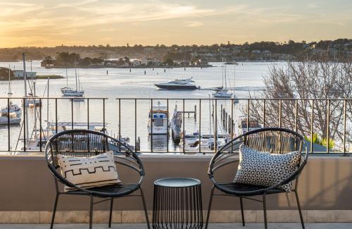 Balmain Apartment | PHOE1-3B - Harbour Haven Townhouse