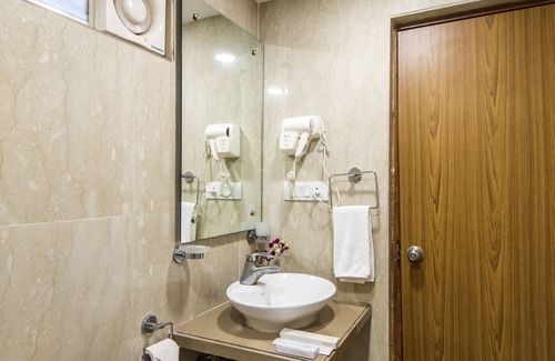 Mundhwa Hotel | Phoenix Hotel