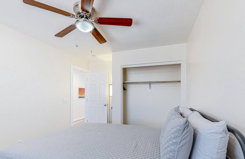 Sundance Ranch House | Phoenix - Spacious home with large yard and pool