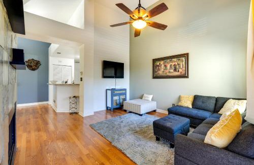 East Morningside House | Phoenix Townhome with Community Pool - Near Golf!