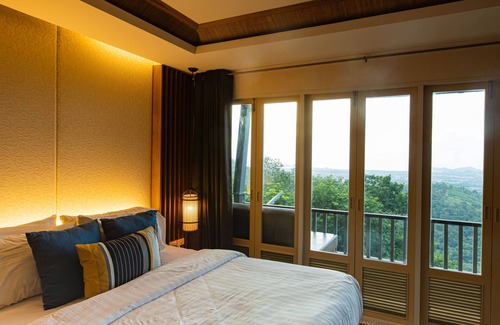 Chalong Hotel | Phuket View Coffee and Resort