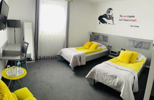 Nowy Sacz Hotel | Piano