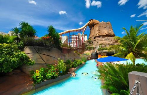 Prive das Caldas Apartment | Piazza diRoma com acesso ao Acqua Park - Luciana