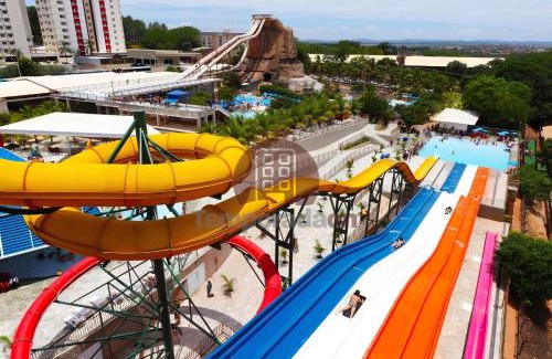 Prive das Caldas Apartment | Piazza diRoma com acesso ao Acqua Park - Luciana