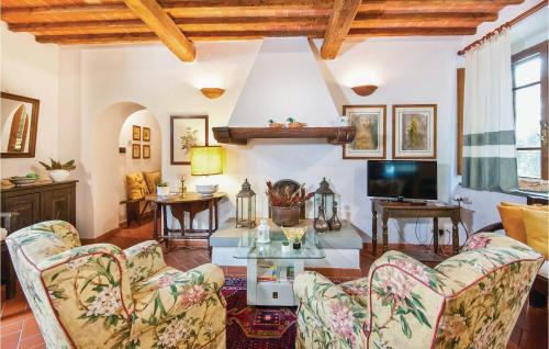 Castellina in Chianti Apartment | Piazzale 1