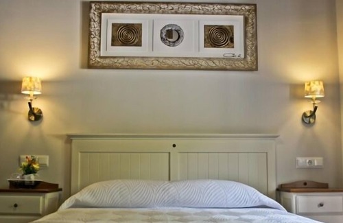 Alcala de los Gazules Cottage | Picacho apartment.