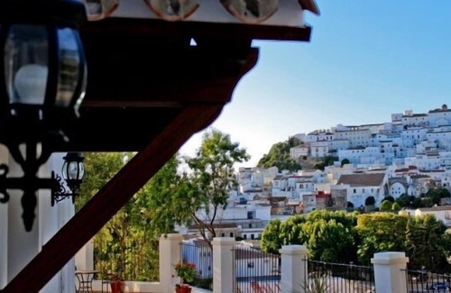 Alcala de los Gazules Cottage | Picacho apartment.