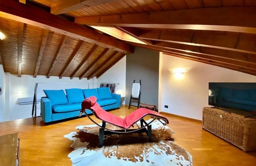 Bergamo Apartment | Piccolo Rifugio con parcheggio privato gratuito