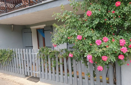 Puivert Apartment | "PICCOLOVE" GÎTE Romantic Cottage with Sauna And Private Spa