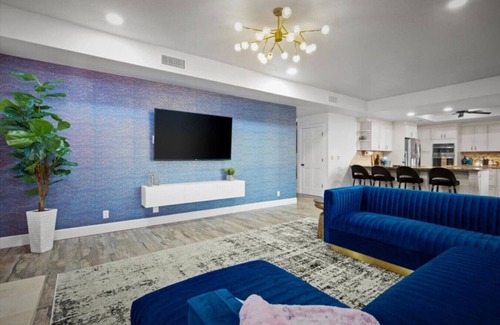 Mesa House | Pickleball, Heated Pool, Spa, Arcade, Pool Table