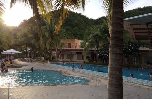 Nasugbu Apartment | Pico de Loro Cove at Hamilo Coast, 1BR condo for 6guests (7 with child 0-1y/o)