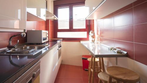 Province of Toledo Apartment | Pico Limón - Living Toledo