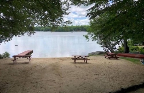 Alton Bay House | Picturesque Log Cabin in Alton, NH