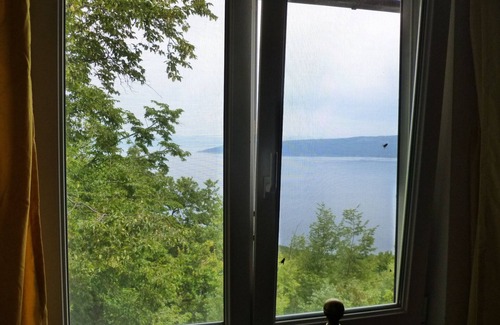 Zagorje House | Picturesque sea view, sehr privat, pool fun for the kids
