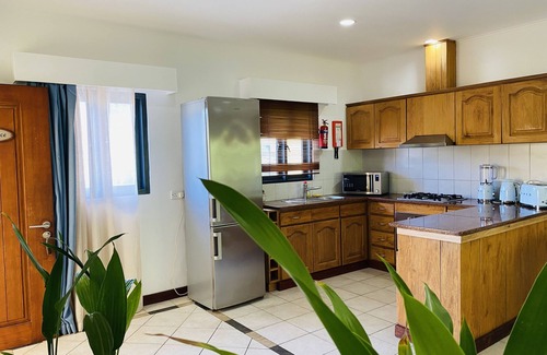 Anse Royale Hotel | Pied Dans L’eau Holiday Apartments