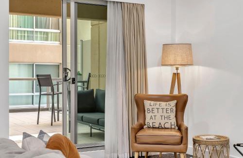Glenelg Apartment | Pier 108 Glenelg