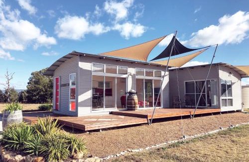 Eurunderee Cabin | Pieter van Gent Winery & Vineyard