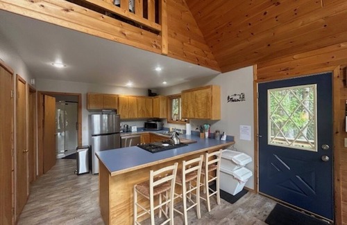Grand Marais Cabin | Pike Lake Get-Away in Grand Marais, MN.Lakeside Haven Sleeps 5