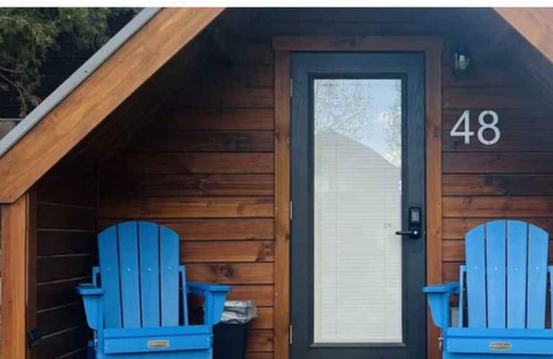 Island Park Cabin | Pine Cabin (Dry Cabin. No Running water)