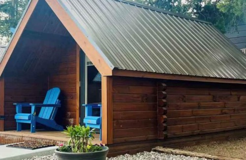Island Park Cabin | Pine Cabin (Dry Cabin. No Running water)