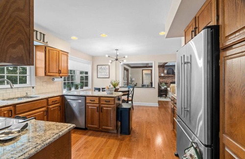 Washington Crossing House | Pine Cove Retreat - 4BR - Pool