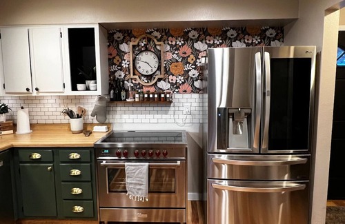 Pine House | Pine Haven Mountain Home Getaway w/hot tub