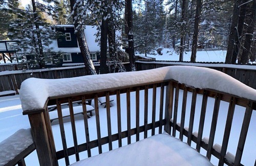 Pioneer Trail House | Pine Haven - Pet Friendly, Fenced Yard (COH0887)